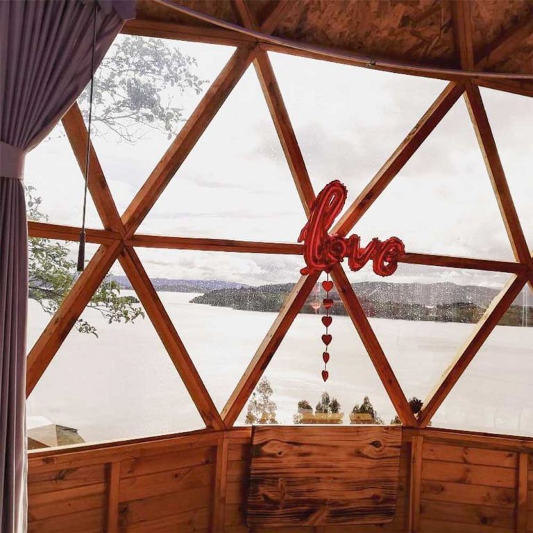 domo-suite-glamping-laguna-de-tota-domos-del-lago-estancia